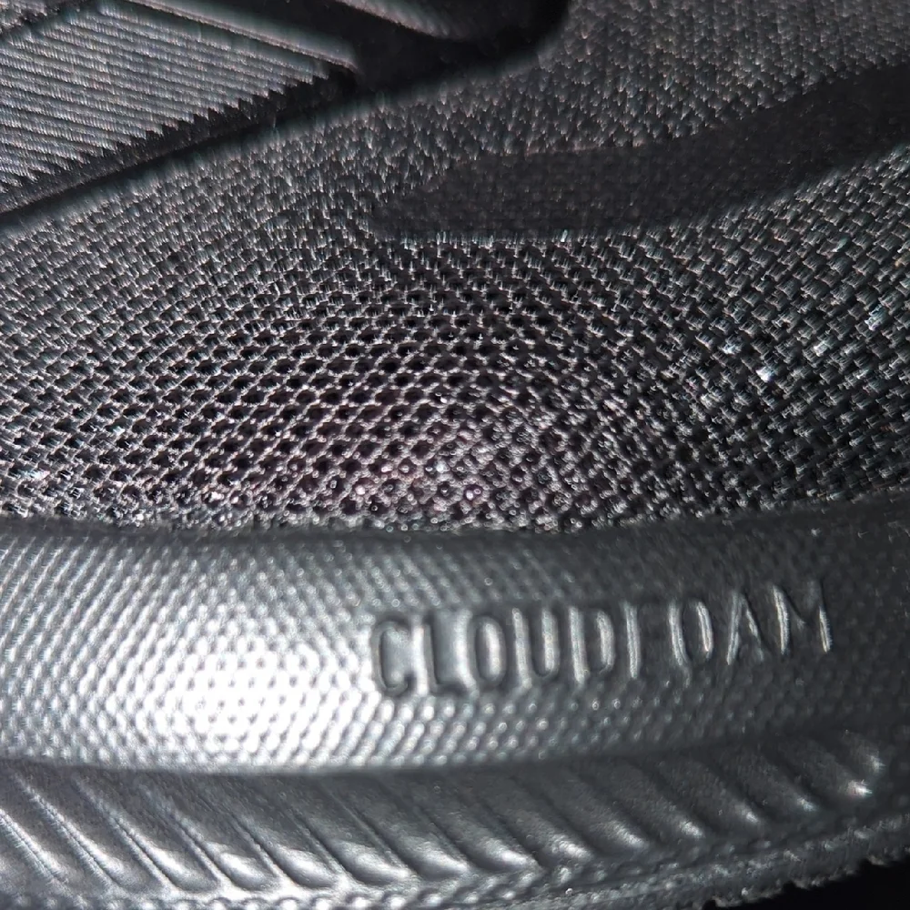adidas Black Athletic Running Shoe - Low Profile Trainer - Picture 3 of 3